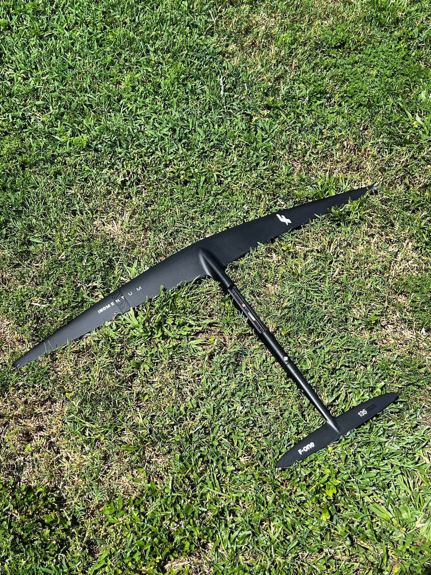 Demo F-One Momentum 816 (Plane)
