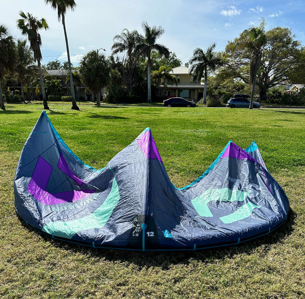 USED 2022 Dice SLS 12m - Duotone Kiteboarding Kite