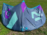 USED 2022 Evo SLS 8m - Duotone Kiteboarding Kite