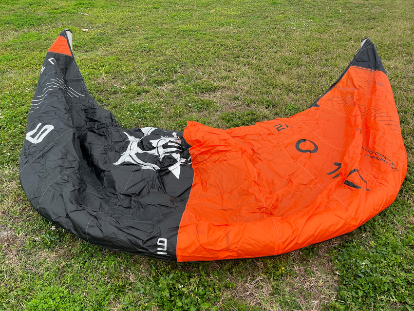 USED 2023 UFO V2 9m - Slingshot Kiteboarding Kite