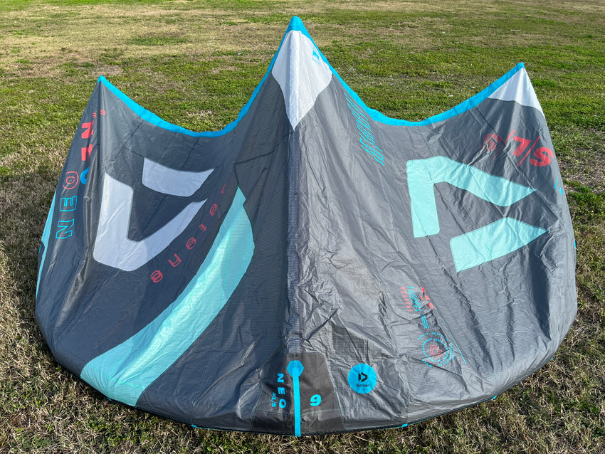 USED 2022 Neo SLS 9m - Duotone Kiteboarding Kite