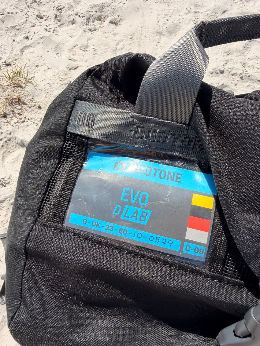 USED 23/24 Duotone Evo DLAB 10m Kiteboarding Kite