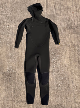 Used Patagonia FZ (R3) 4.5/3.5 XL Hooded Wetsuit