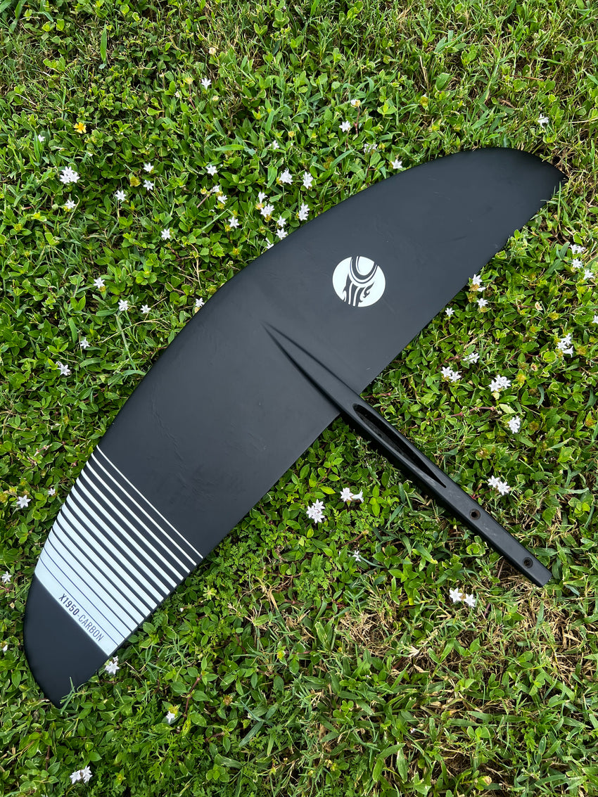 Damaged/Used Cabrinha X-1950 Carbon