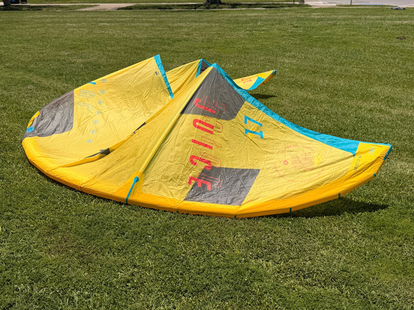 USED 2022 Juice 17m - Duotone Kiteboarding Kite