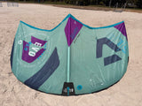 USED 2022 Evo SLS 10m - Duotone Kiteboarding Kite
