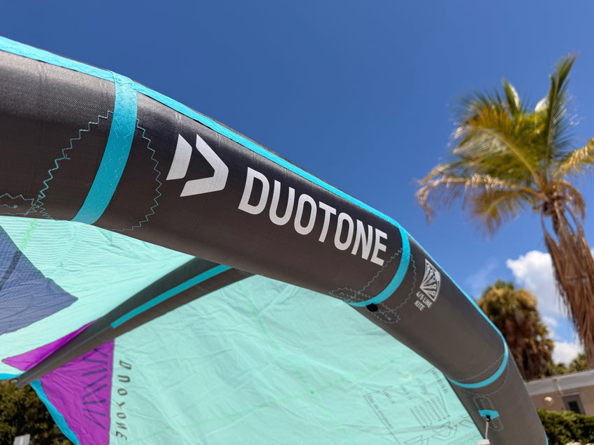 USED 2022 Evo SLS 10m - Duotone Kiteboarding Kite