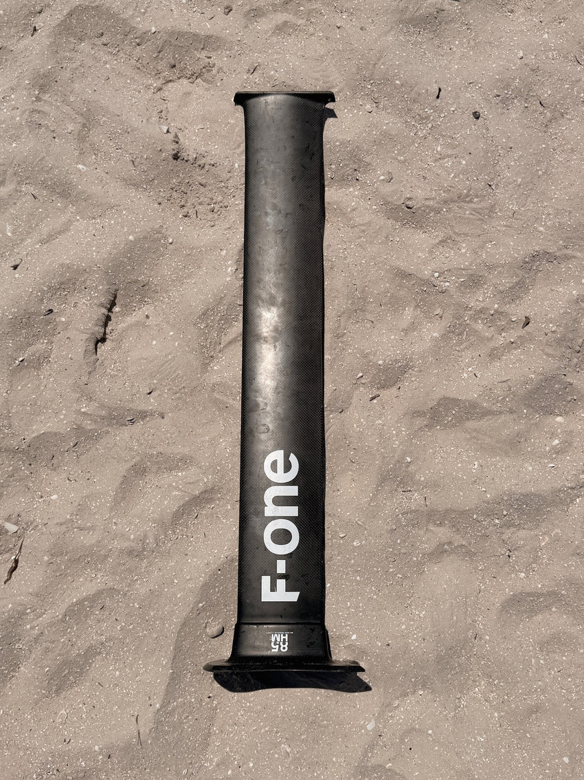 Used F-One HM Carbon Mast 85