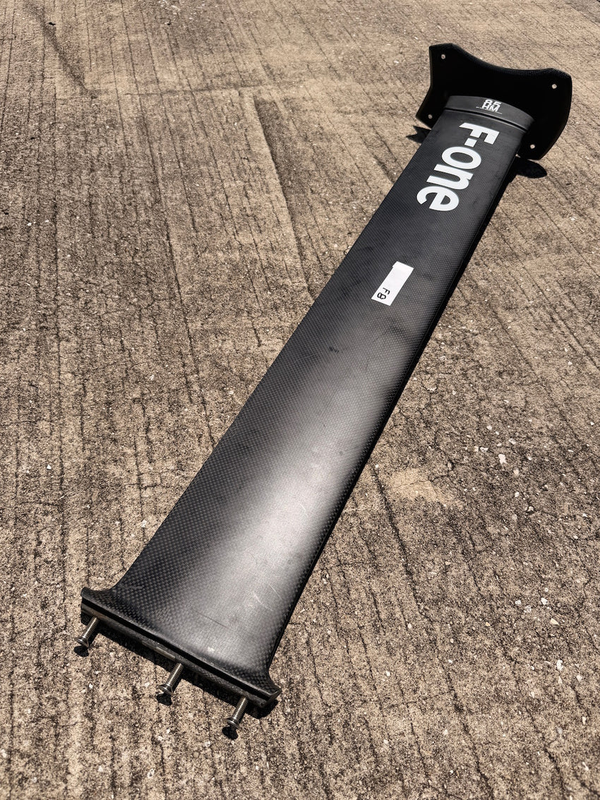 Used F-One HM Carbon Mast 85cm