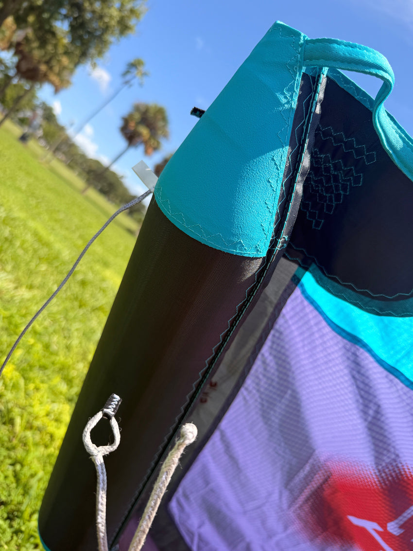 USED 2023 Dice SLS 13m - Duotone Kiteboarding Kite