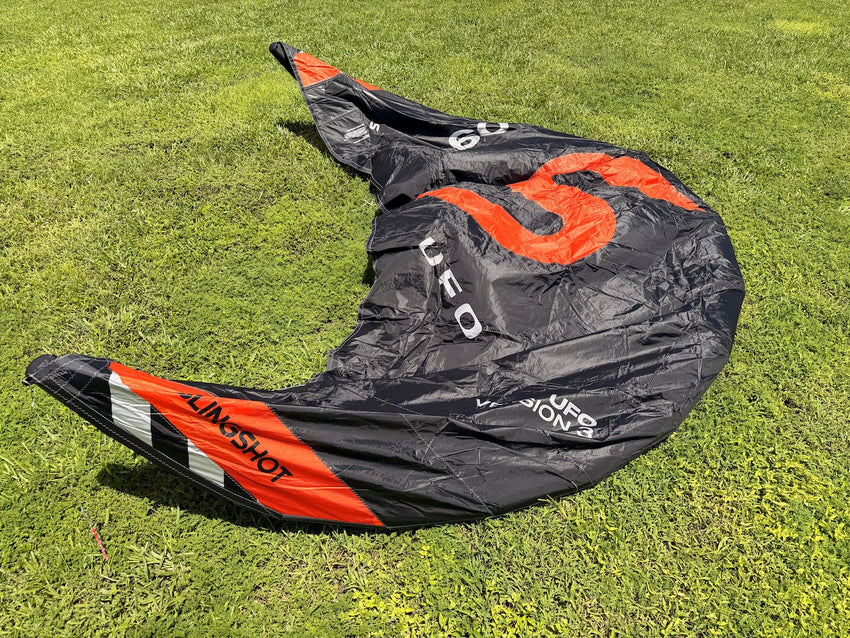 USED 2025 UFO V3 9m - Slingshot Kiteboarding Kite