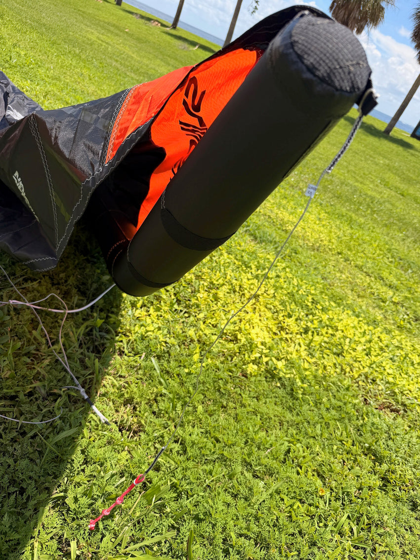 USED 2025 UFO V3 9m - Slingshot Kiteboarding Kite