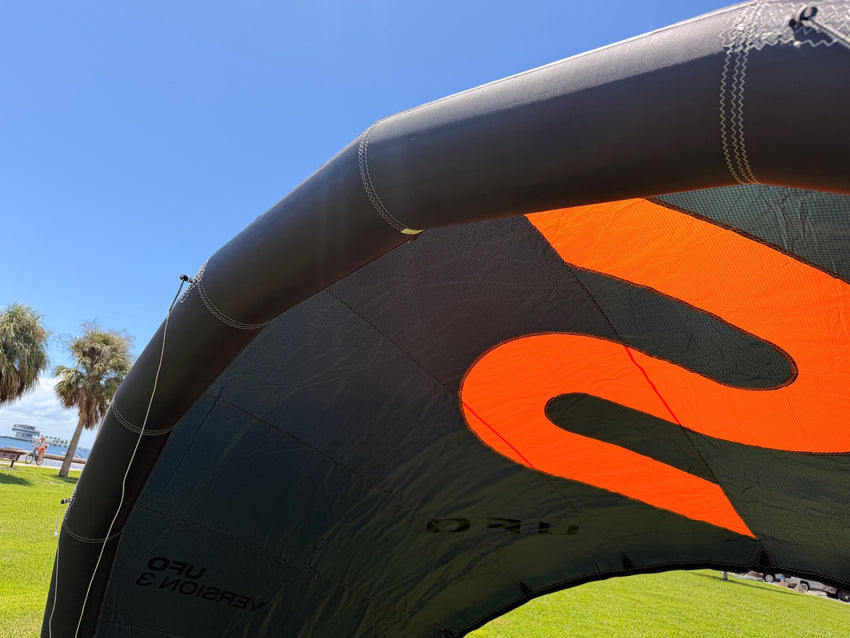 USED 2025 UFO V3 9m - Slingshot Kiteboarding Kite