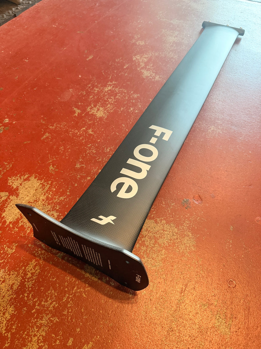 Never Used F-One HM Carbon Mast 14 - 95cm