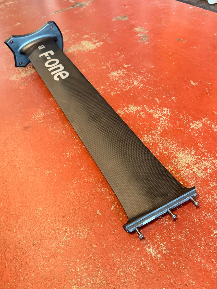 Used F-One HM Carbon Mast 14 - 85cm