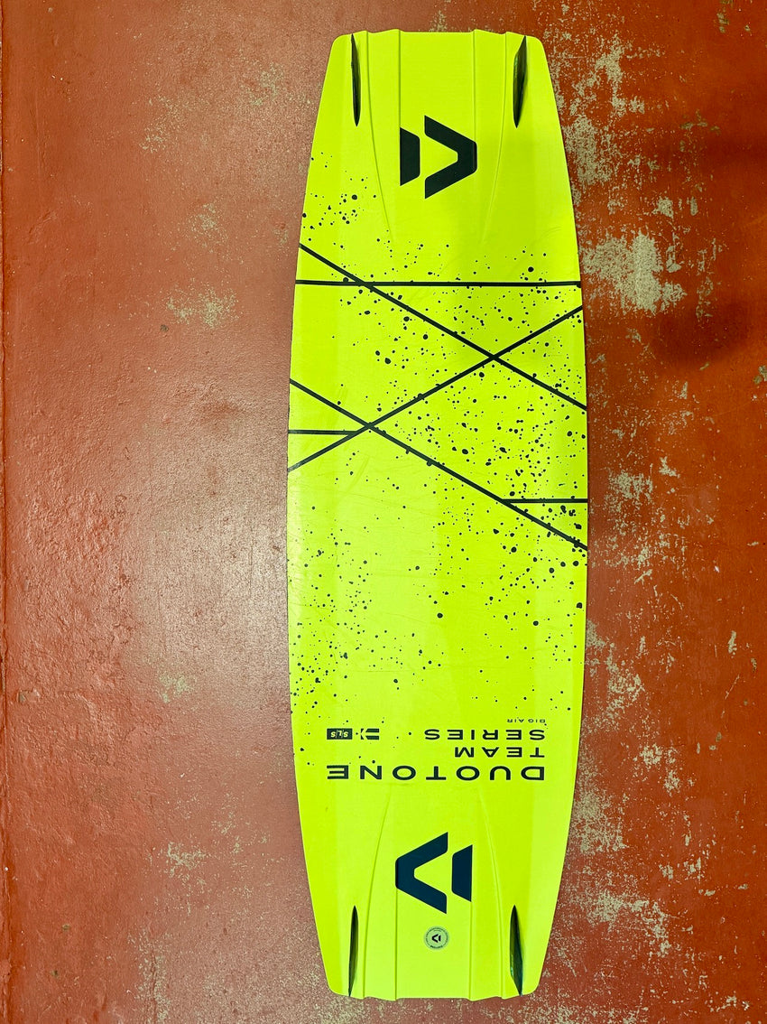Used 2025 Duotone TS Big Air SLS 136 Twintip Kiteboard
