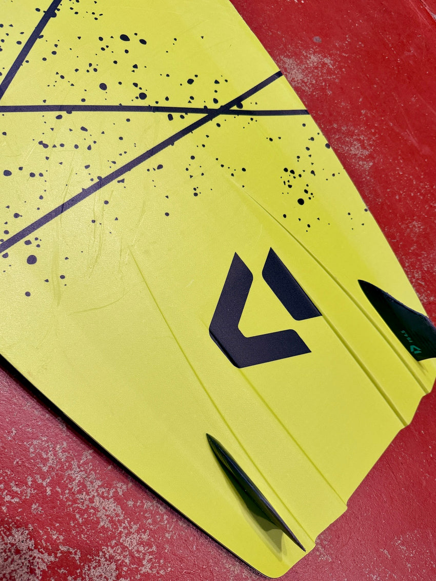 Used 2025 Duotone TS Big Air SLS 136 Twintip Kiteboard