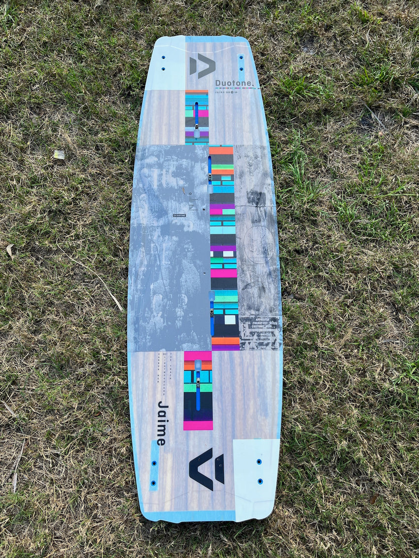 Used 2022 Duotone Jaime 128cm Twintip Kiteboard