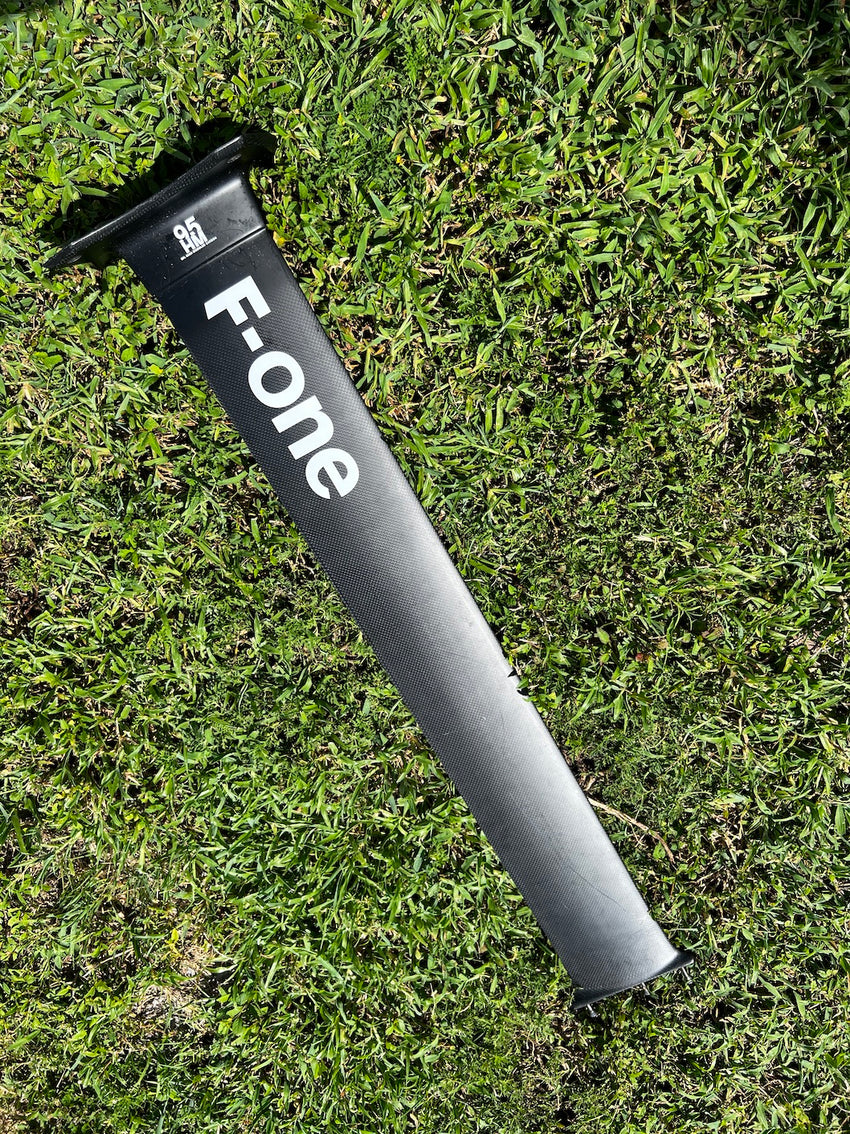 Used F-One HM Carbon Mast 95