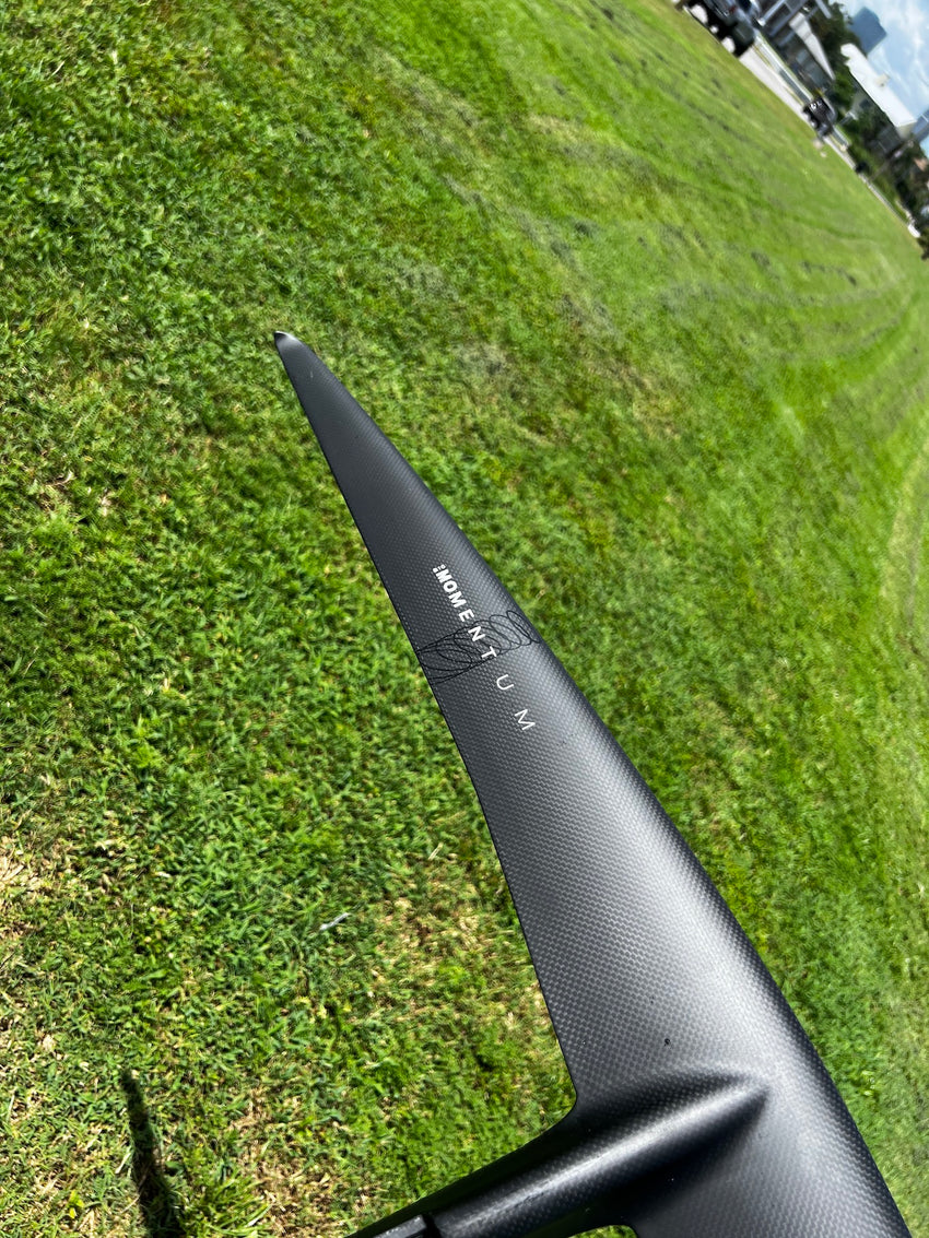 Demo F-One Momentum 816 (Plane)