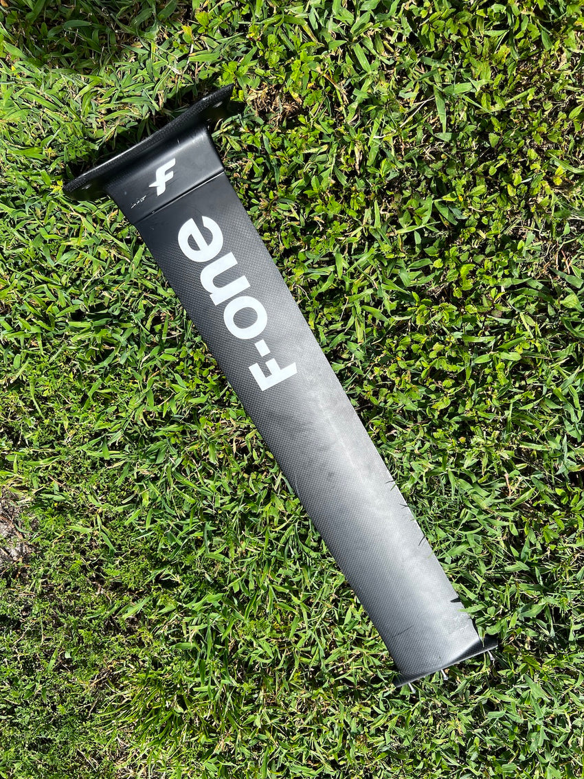 Used F-One Carbon Mast 75
