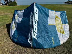 USED 2022 Roam Aluula 10m - Ocean Rodeo Kite