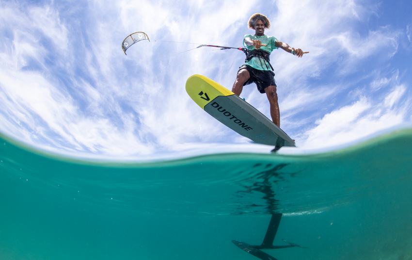 Duotone Spirit SLS Surf - 1250 Foil set
